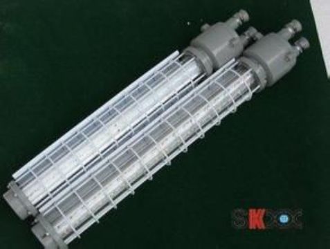 點擊查看詳細(xì)信息<br>標(biāo)題：DGS36/127Y(B)礦用隔爆型熒光燈 閱讀次數(shù)：1771