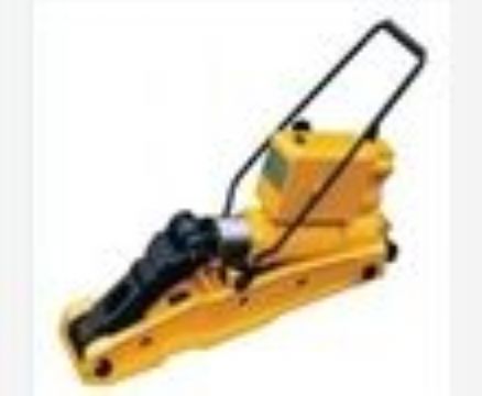 點(diǎn)擊查看詳細(xì)信息<br>標(biāo)題：YQB-245型液壓起拔道機(jī) 閱讀次數(shù)：1923
