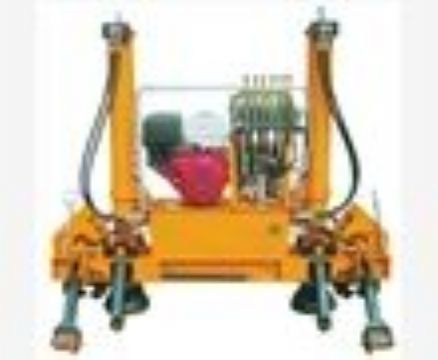 點(diǎn)擊查看詳細(xì)信息<br>標(biāo)題： JYQB-250x110型機(jī)動(dòng)液壓起撥道機(jī) 閱讀次數(shù)：2481