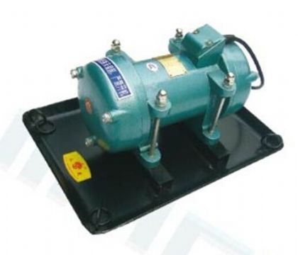 點擊查看詳細信息<br>標題： ZW7/10附著式振動器 閱讀次數(shù)：1955