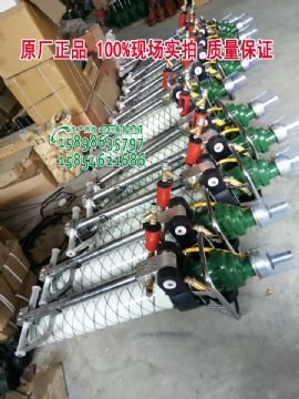 點擊查看詳細信息<br>標題：發(fā)往山西太原MQT-120/2.3氣動錨桿鉆機及配件 閱讀次數(shù)：2053