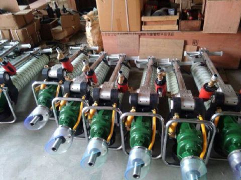 點擊查看詳細(xì)信息<br>標(biāo)題：MQT-130/2.8型氣動錨桿鉆機(jī)15898635797 0537-3202711 閱讀次數(shù)：2505
