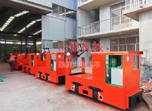 點(diǎn)擊查看詳細(xì)信息<br>標(biāo)題：架線式電機(jī)車(chē) 閱讀次數(shù)：1191
